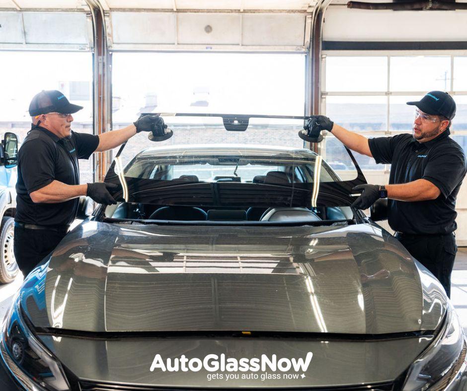 Selecting the Right Auto Glass Shop for Your Repairs: Why Expertise Matters