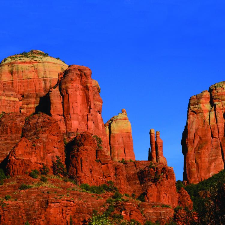 Planning a trip to Northern Arizona?  Check out this unique experience guide by Sedona Monthly. 